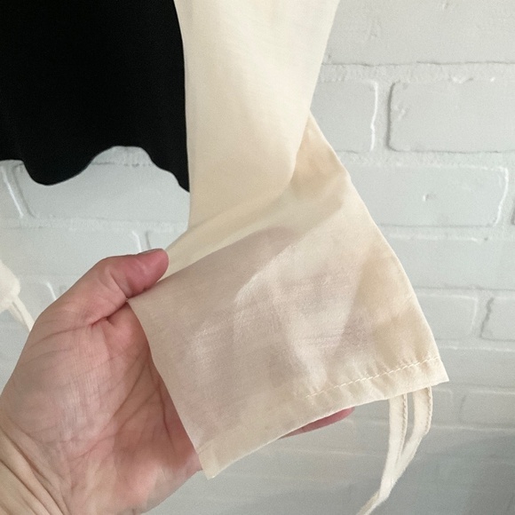 NWOT Zara Blouse Black knit body Off-White Puffy Statement Long Sleeve S - Picture 14 of 15